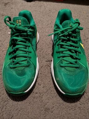 Nike Sabrina's 1